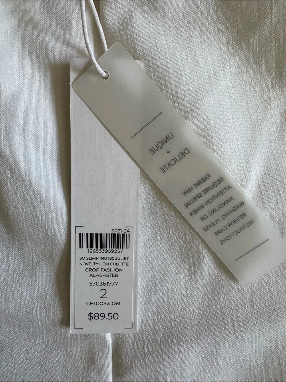 Chico’s So Slimming Juliet Wide Leg Eyelet Hem Culotte Pants White Size 2 (12)